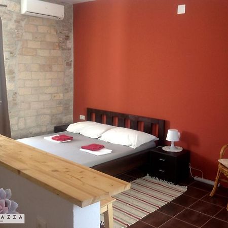 Apartments Madirazza Трогир Экстерьер фото